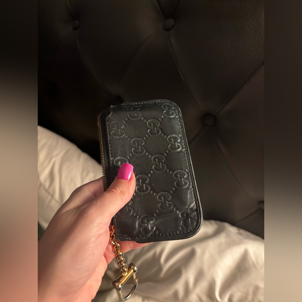 Authentic Gucci Key Pouch - Picture 5 of 5